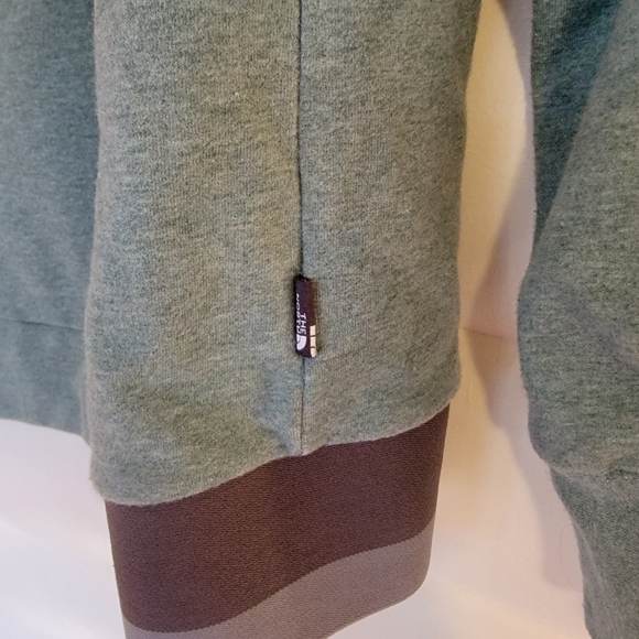 North Face Sweatshirt w/ Reflective Accents - Picture 6 of 6